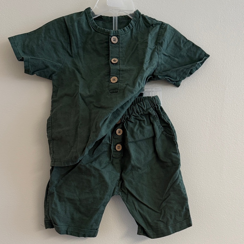 Toddler Two-Piece Button LinenSet in Deep Green